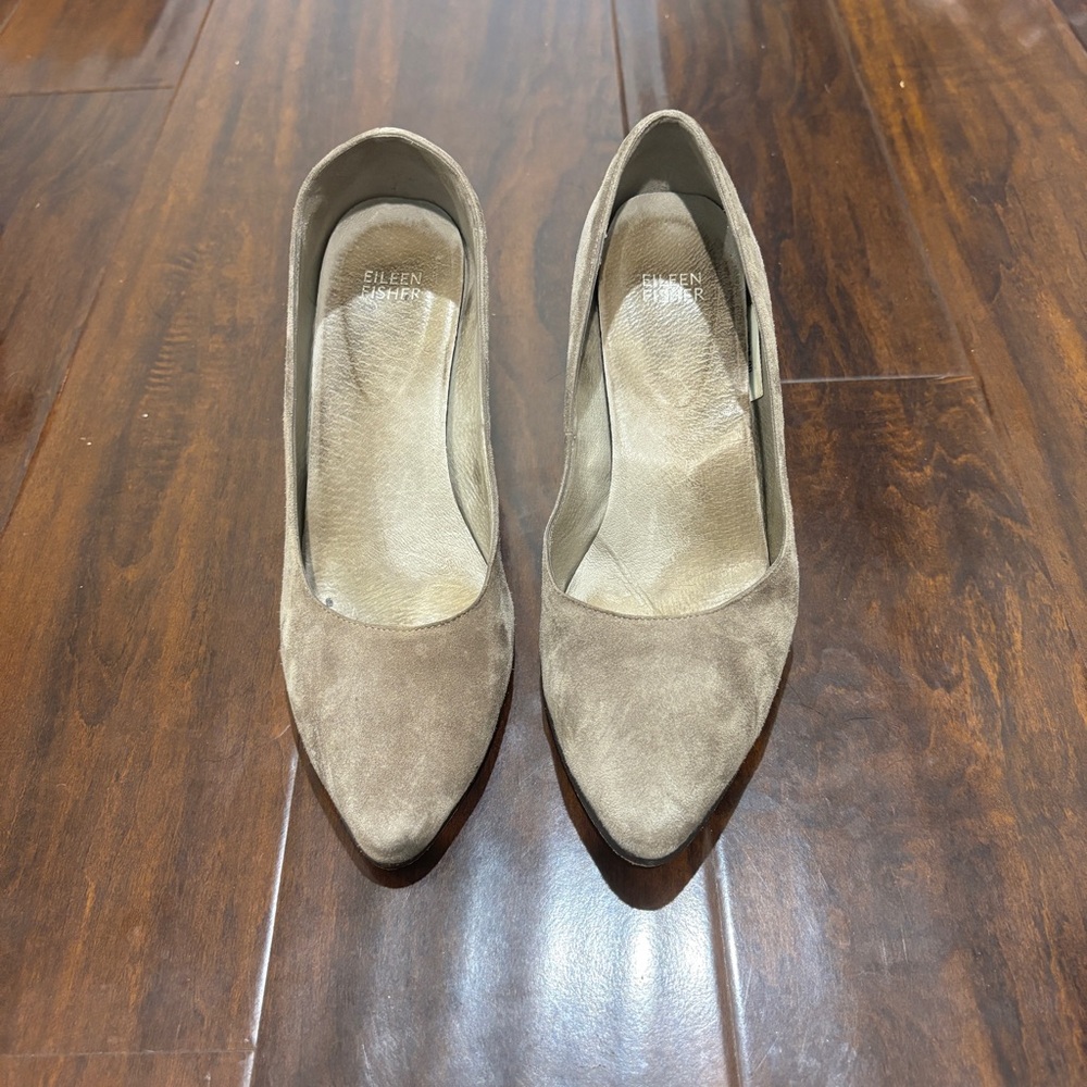Eileen Fisher Hawk Suede Pump